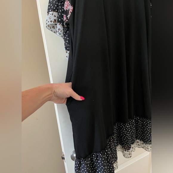 Bloomchic Black with Bell Sleeves Mid/Length Dress women’s size 3X - Picture 5 of 14